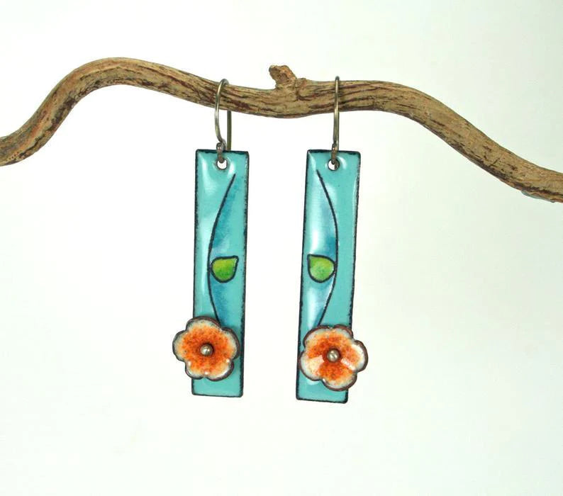 Boucles d'Oreilles Fleur Émail