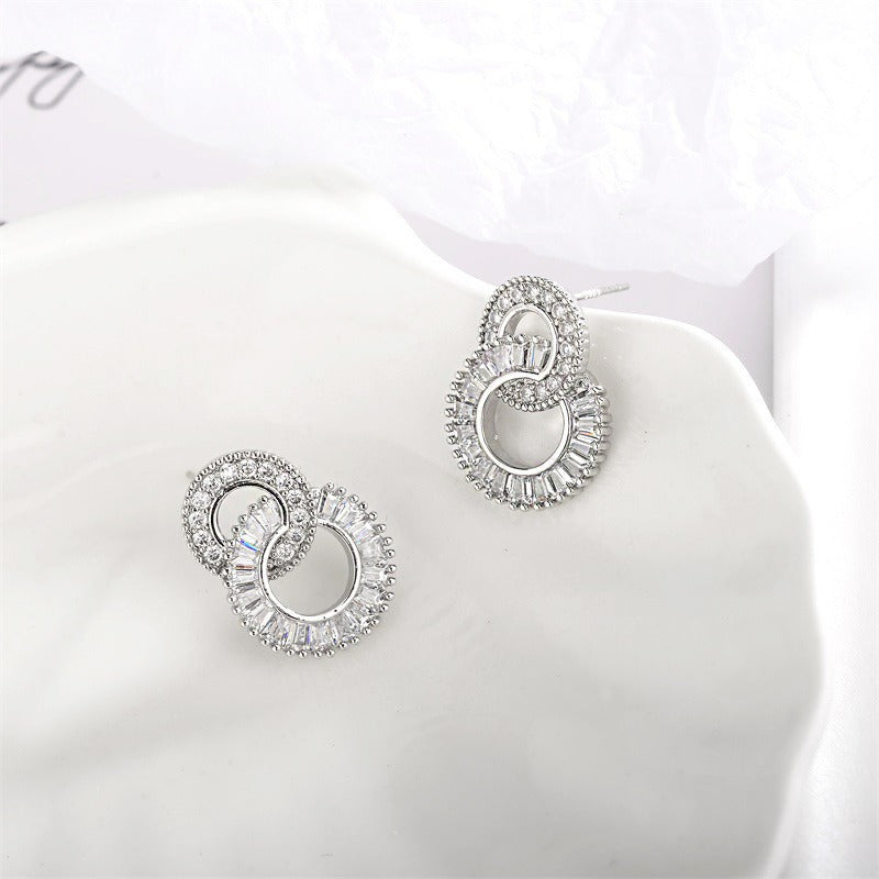 Boucles d'oreilles cercles entrelacés Elise