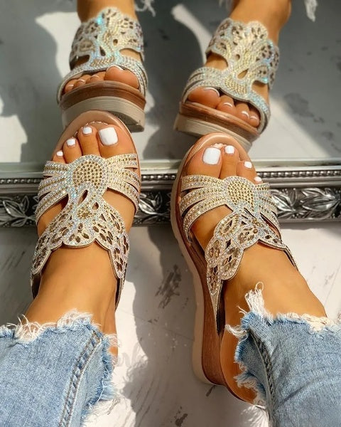 Gianna – Sandales à plateforme avec clous modernes pour femme
