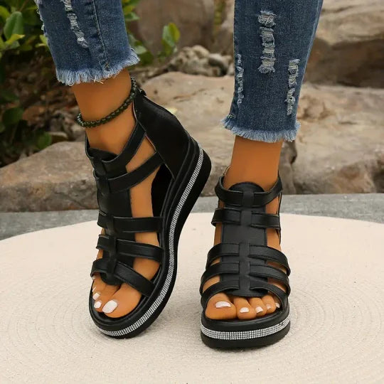 Noa – Sandales à coin avec lanières croisées pour femme