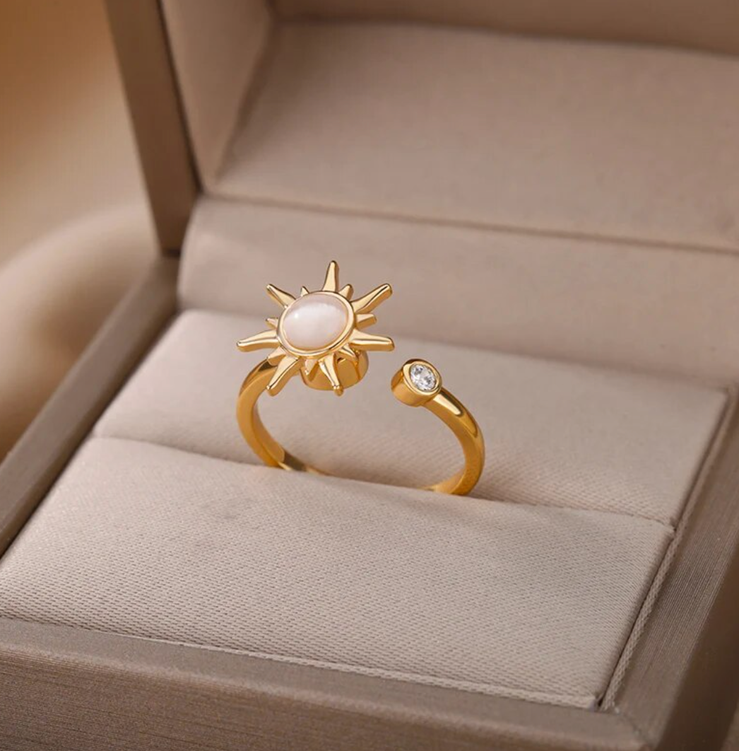 Bague pierre de lune en plaqué or 18 carats