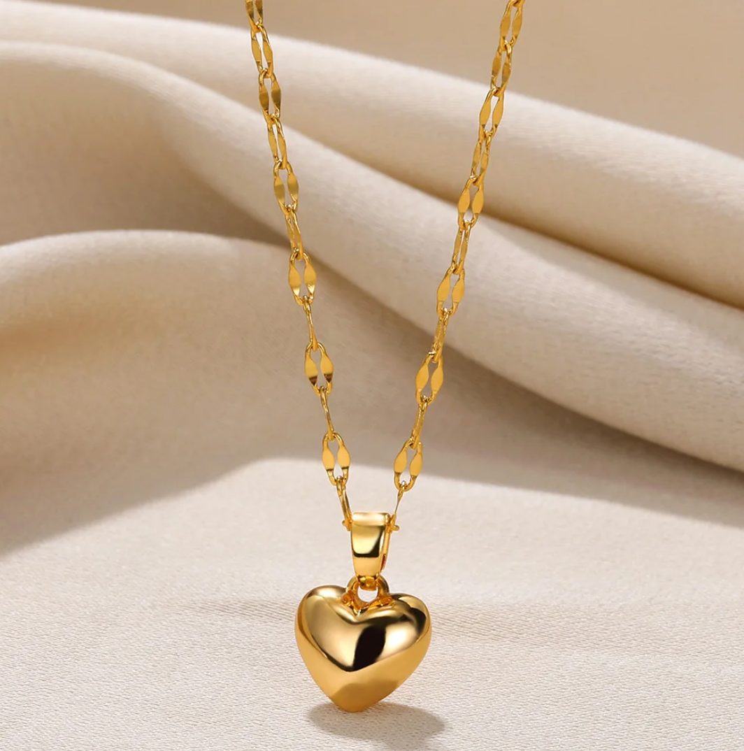 Collier 3D en plaqué or 18 carats avec cœur solide