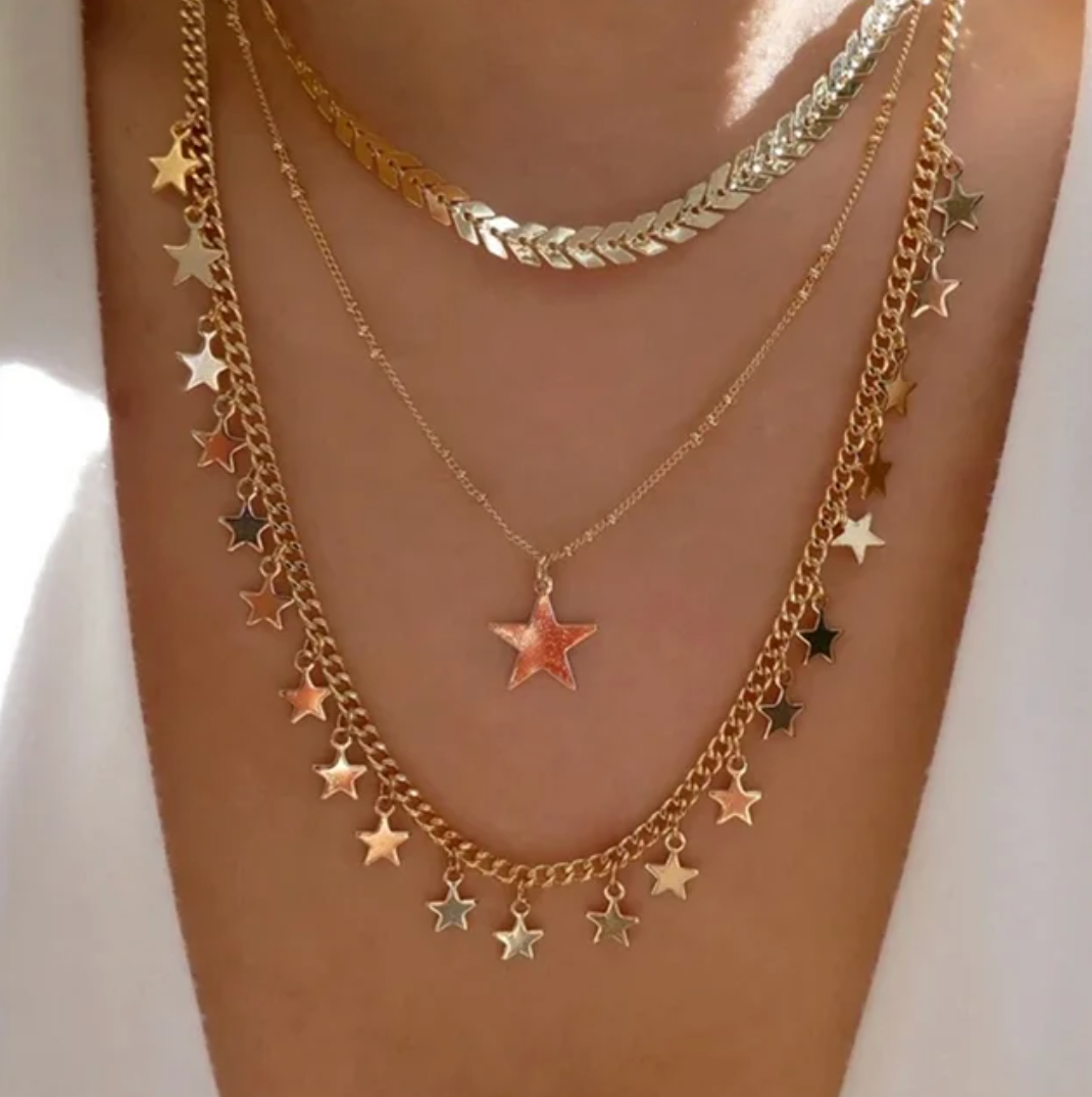 Collier triple plaqué or 18 carats avec tour de cou et étoiles