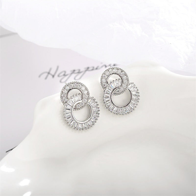 Boucles d'oreilles cercles entrelacés Elise