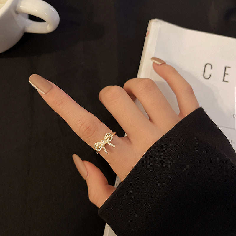 Bague ruban doré Henrietta