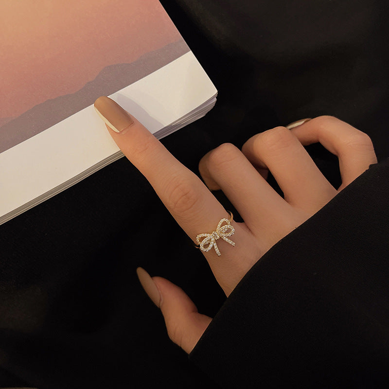 Bague ruban doré Henrietta