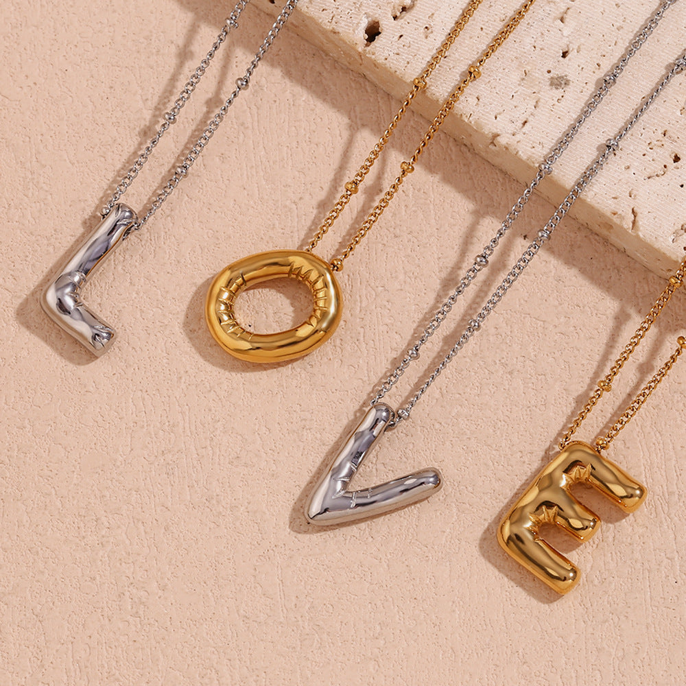 Collier personnalisé initiale avec bulles