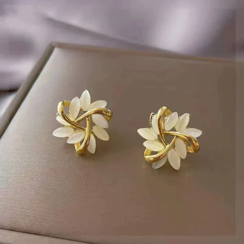 Boucles d’Oreilles Élégantes à Vis en Or et Argent