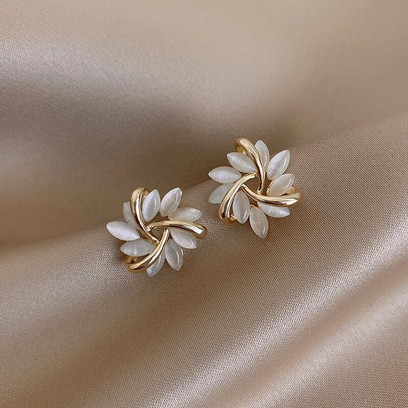 Boucles d’Oreilles Élégantes à Vis en Or et Argent