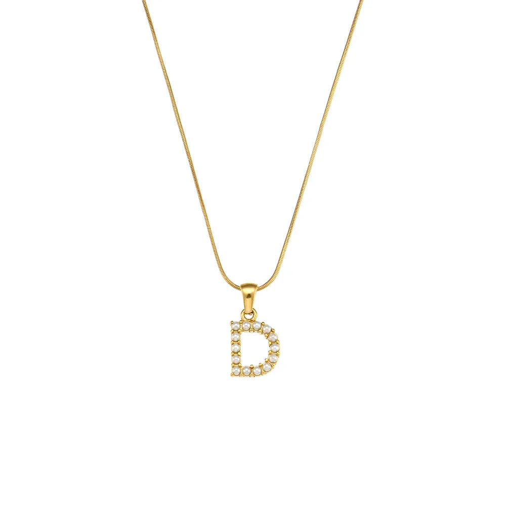 Collier d'initiales en perles précieuses et petites perles naturelles plaquées or 18 carats