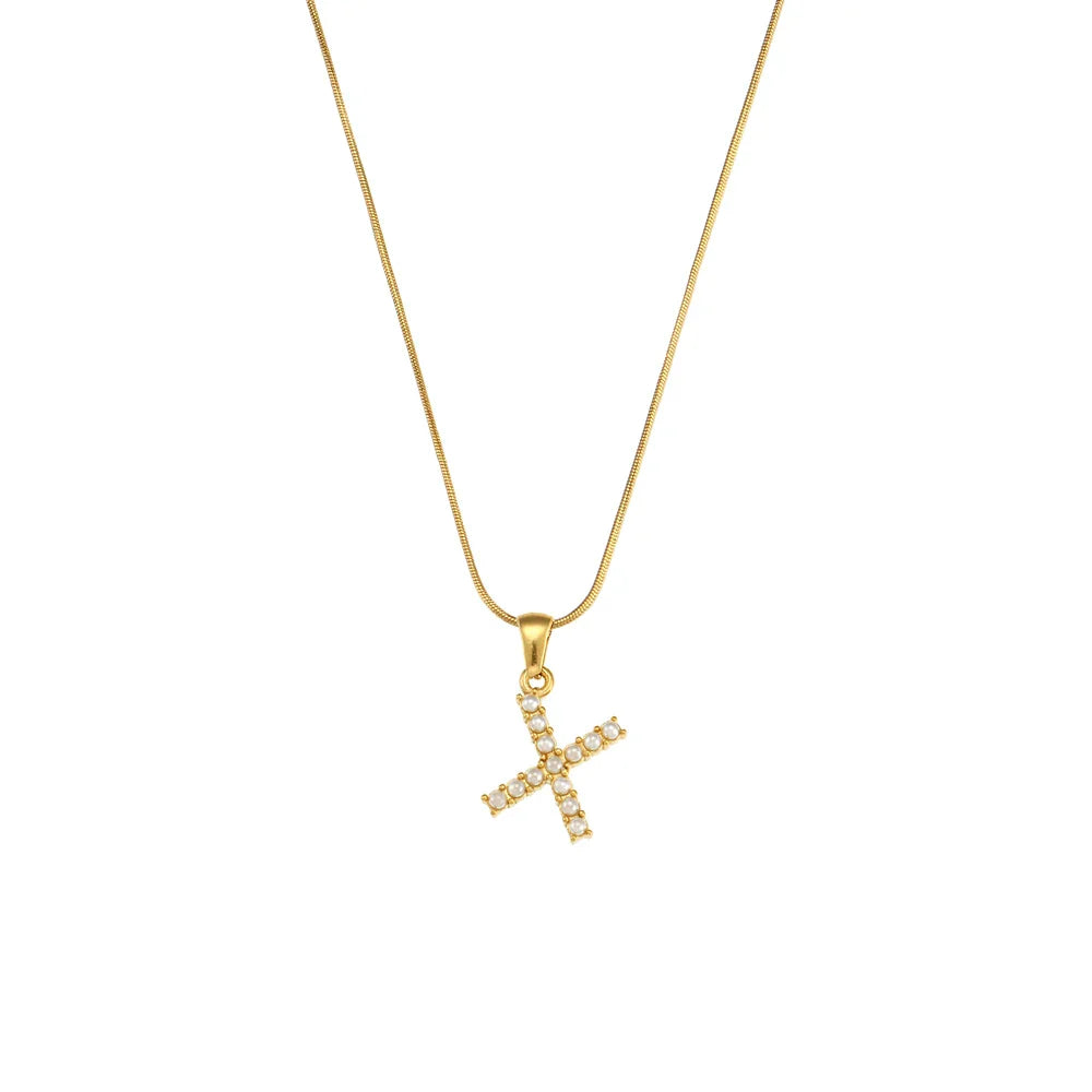 Collier d'initiales en perles précieuses et petites perles naturelles plaquées or 18 carats