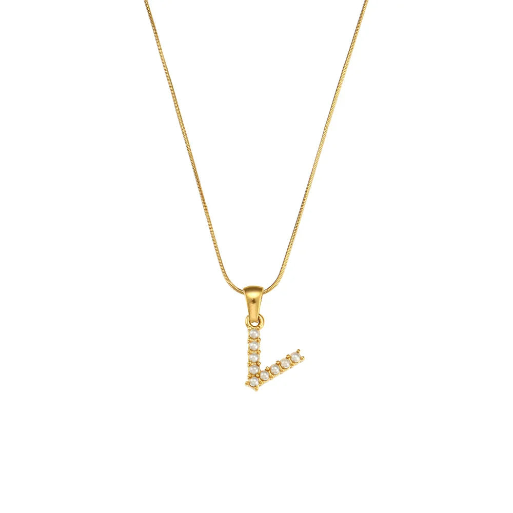 Collier d'initiales en perles précieuses et petites perles naturelles plaquées or 18 carats