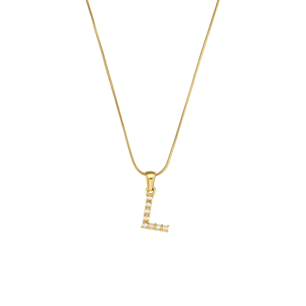 Collier d'initiales en perles précieuses et petites perles naturelles plaquées or 18 carats