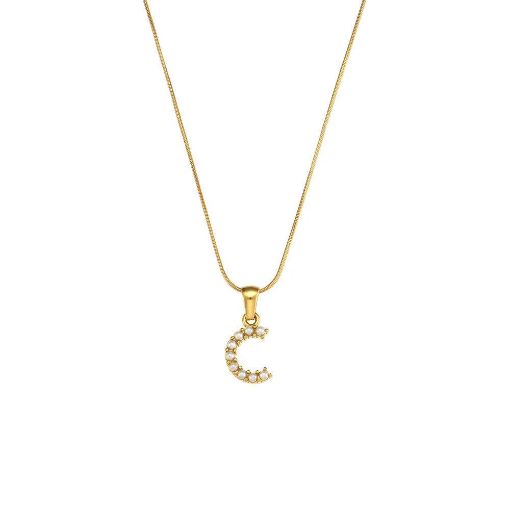 Collier d'initiales en perles précieuses et petites perles naturelles plaquées or 18 carats