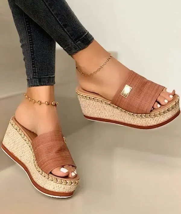Olivia – Sandales à coin et bout ouvert pour femme