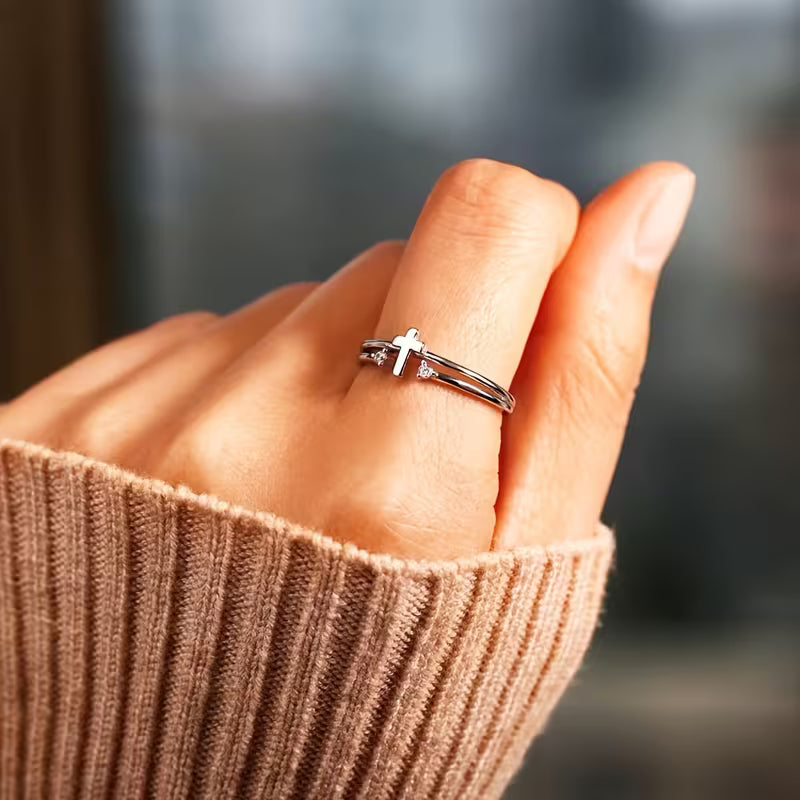 Bague élégante en zirconium cubique