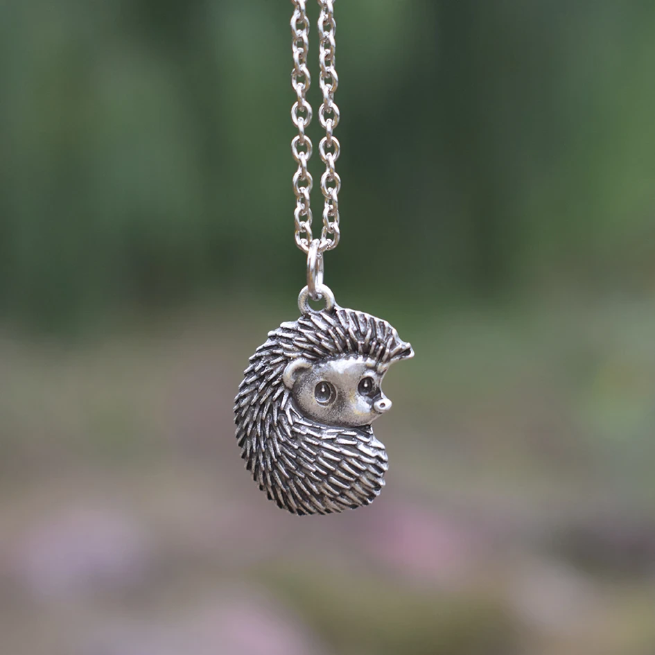 Collier Argent Porc-épic Vintage