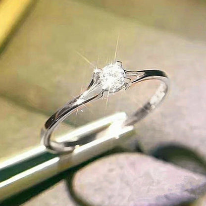 Bague solitaire bohème avec zircon brillant