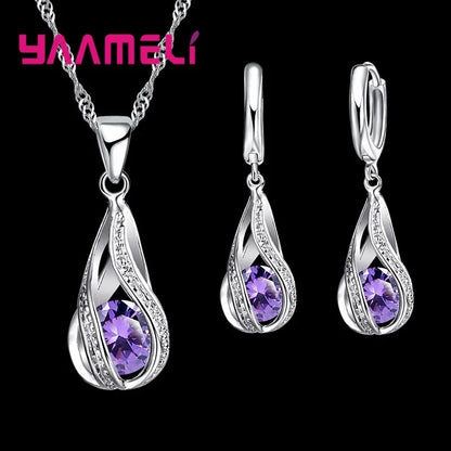 Ensemble collier et boucles d'oreilles goutte de rosée cristal
