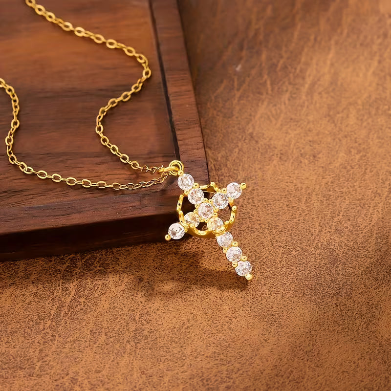 Collier en acier titane Croix couronne