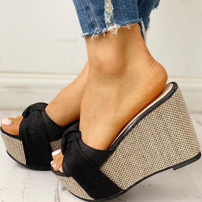 Daniela – Sandales à coin et talon haut pour femme élégante