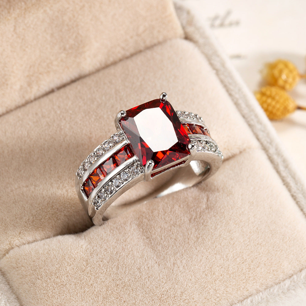 Ruby Round Stud Boucles d'Oreilles | Or