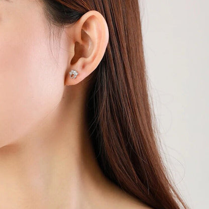Boucles d'oreilles Fines Patte en Argent Sterling – Avec Zircone Étincelante