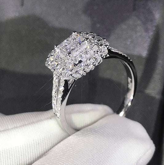 Bague Gabrielle coussin carré