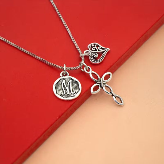 Collier Croix et cœur avec initiale