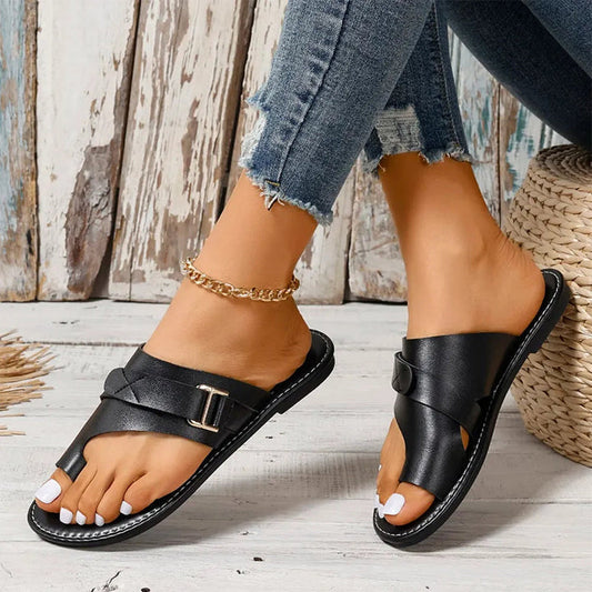 Julia – Sandales plates modernes et confortables pour femme