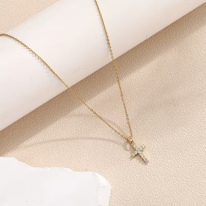 Collier pendentif Croix zirconium