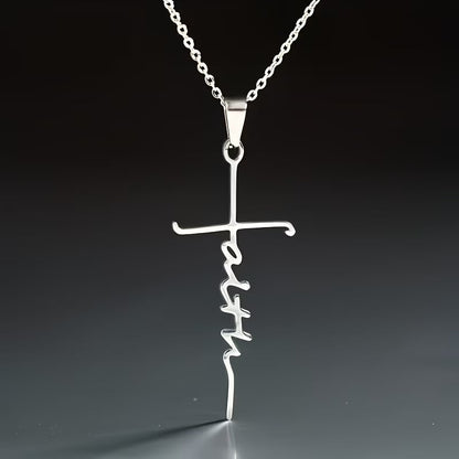 Collier pendentif Croix élégant