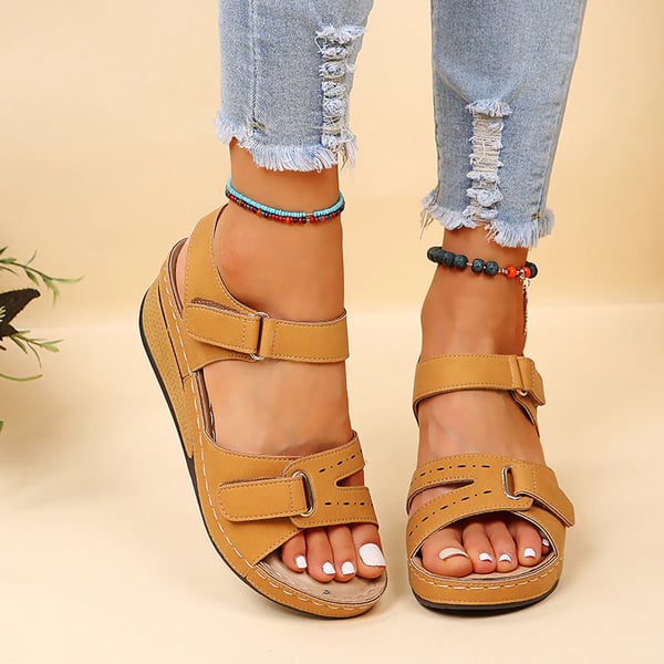 Romina – Sandales romaines avec velcro et design classique pour femme