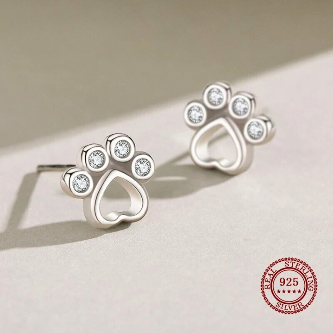Boucles d'oreilles Fines Patte en Argent Sterling – Avec Zircone Étincelante