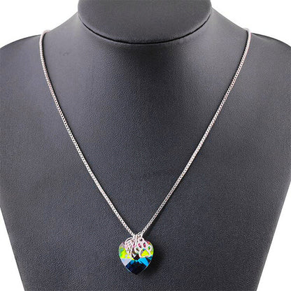 Collier Commémoratif Arc-en-Ciel avec Pendentif Cœur
