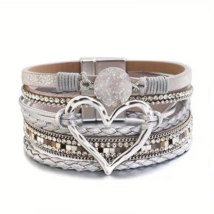 Bracelet bohème multicouche avec cœur doré