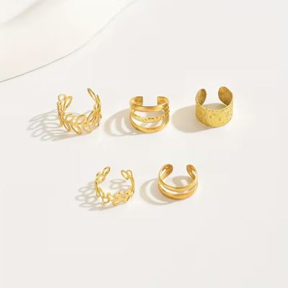 Ensemble de 5 boucles d'oreilles vintage dorées