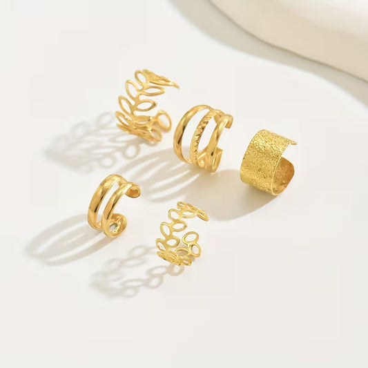 Ensemble de 5 boucles d'oreilles vintage dorées