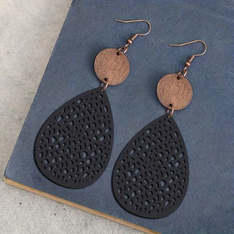 Boucles d'oreilles pendantes en cuir style vintage avec découpe