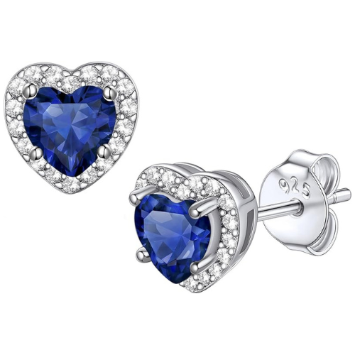 Boucles d'oreilles stud cœur en saphir | Or Blanc