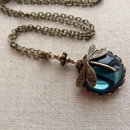 Magnifique Collier Libellule Vintage avec Boucles d'oreilles Offertes – Offre à Durée Limitée