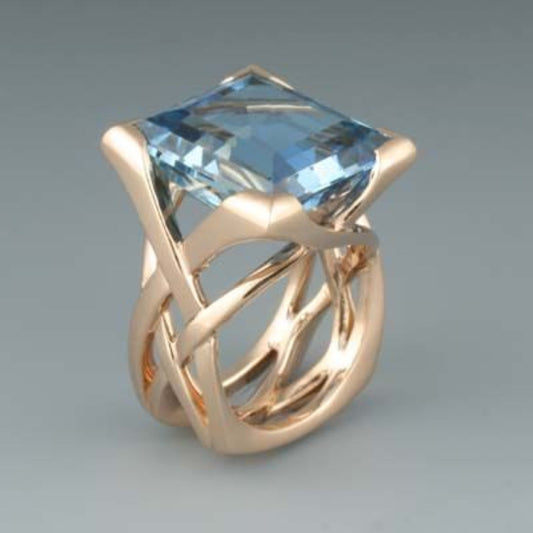 Bague Rose avec Zircon Bleu Style Vintage