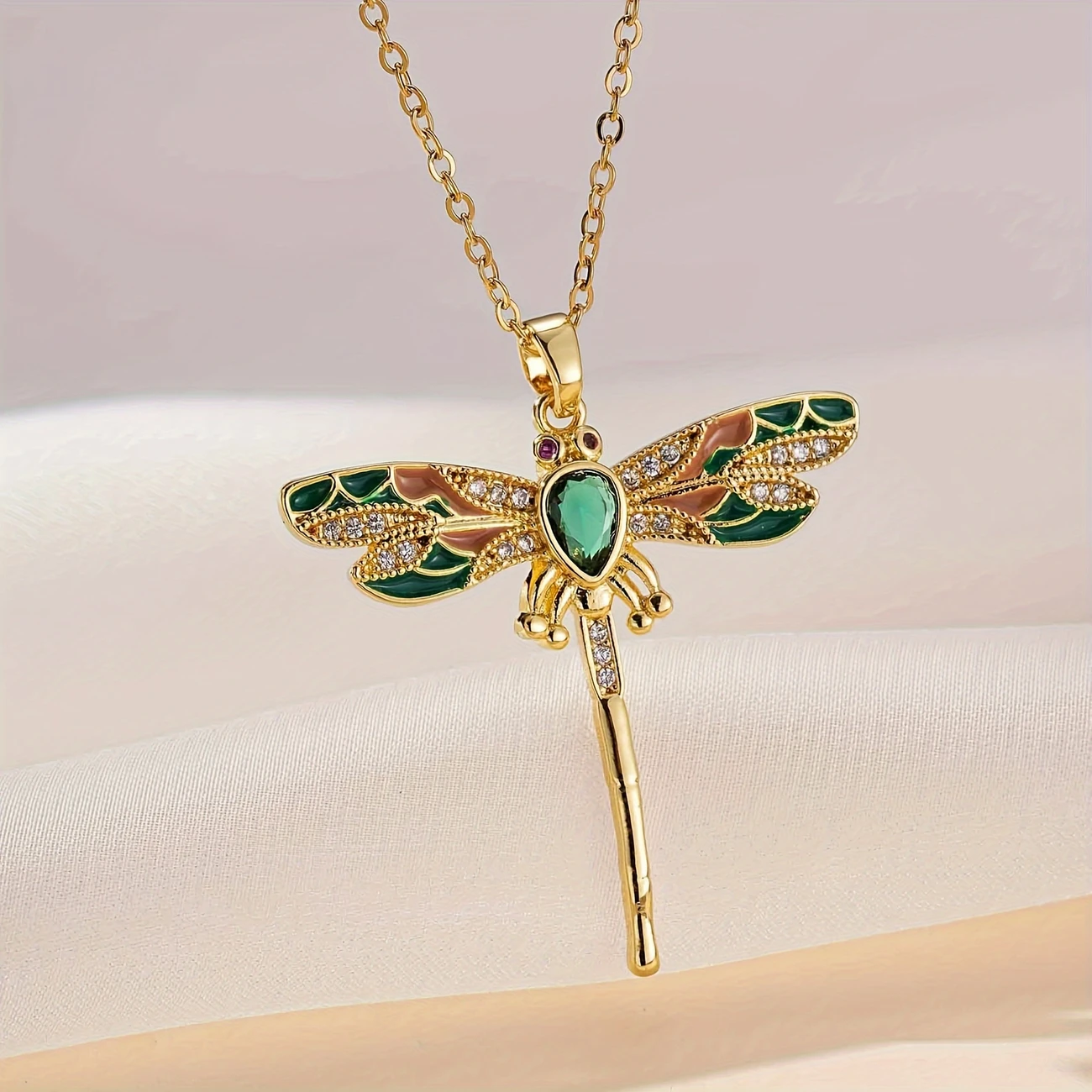 Collier Rêves Dorés Libellule Dansante