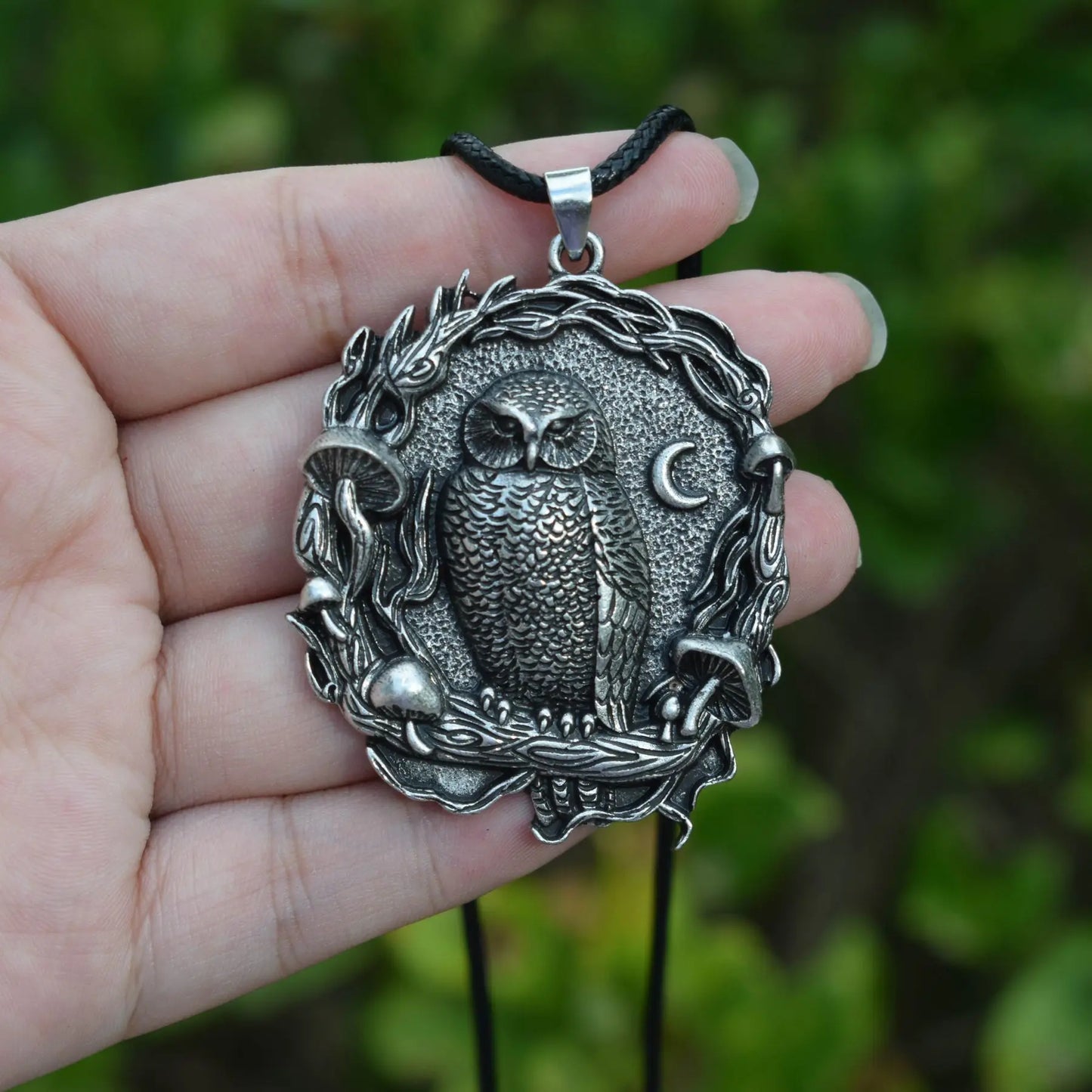 Collier Pendentif Champignon Lune Hibou Mystique
