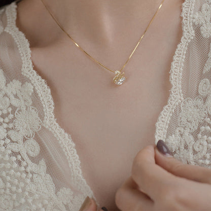 Collier Cygne de Cristal