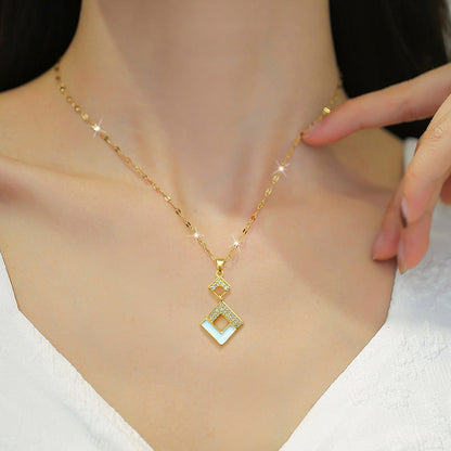 Pendentif géométrique doré Dara