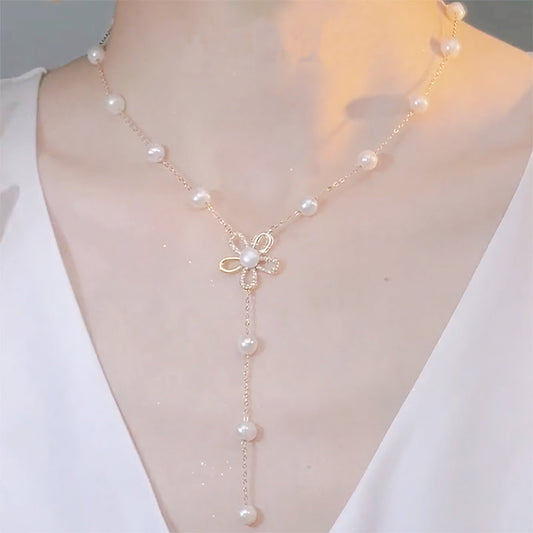 Collier floral de perles Yvonne