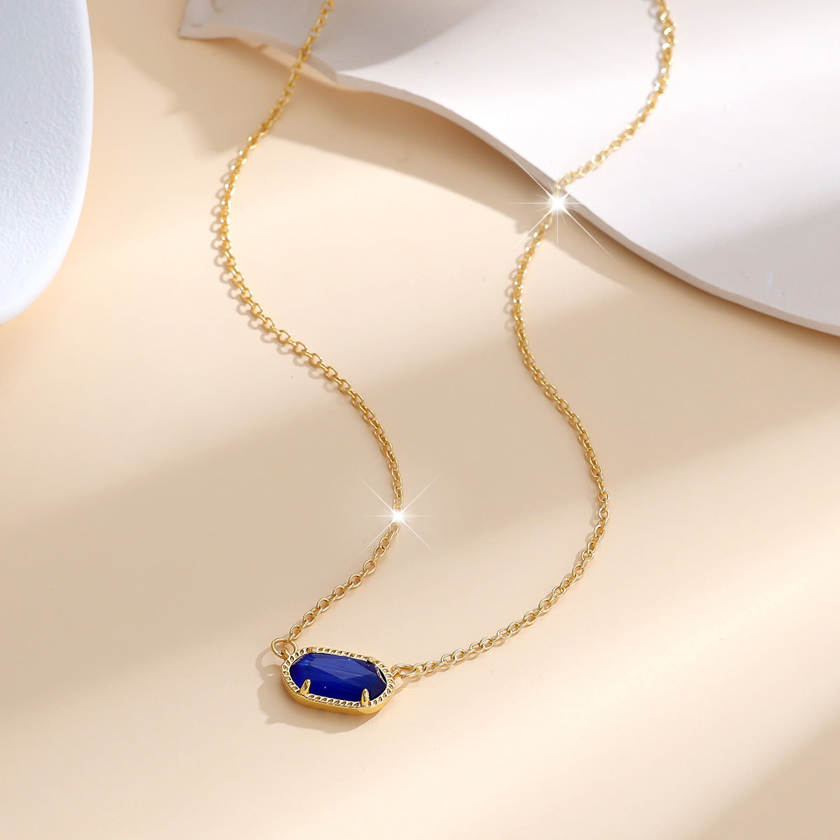 Collier classique ovale en saphir | Or
