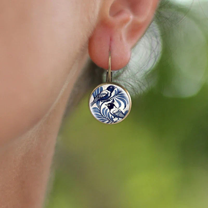 Boucles d'oreilles Dôme de Verre Pie Bleue Vintage