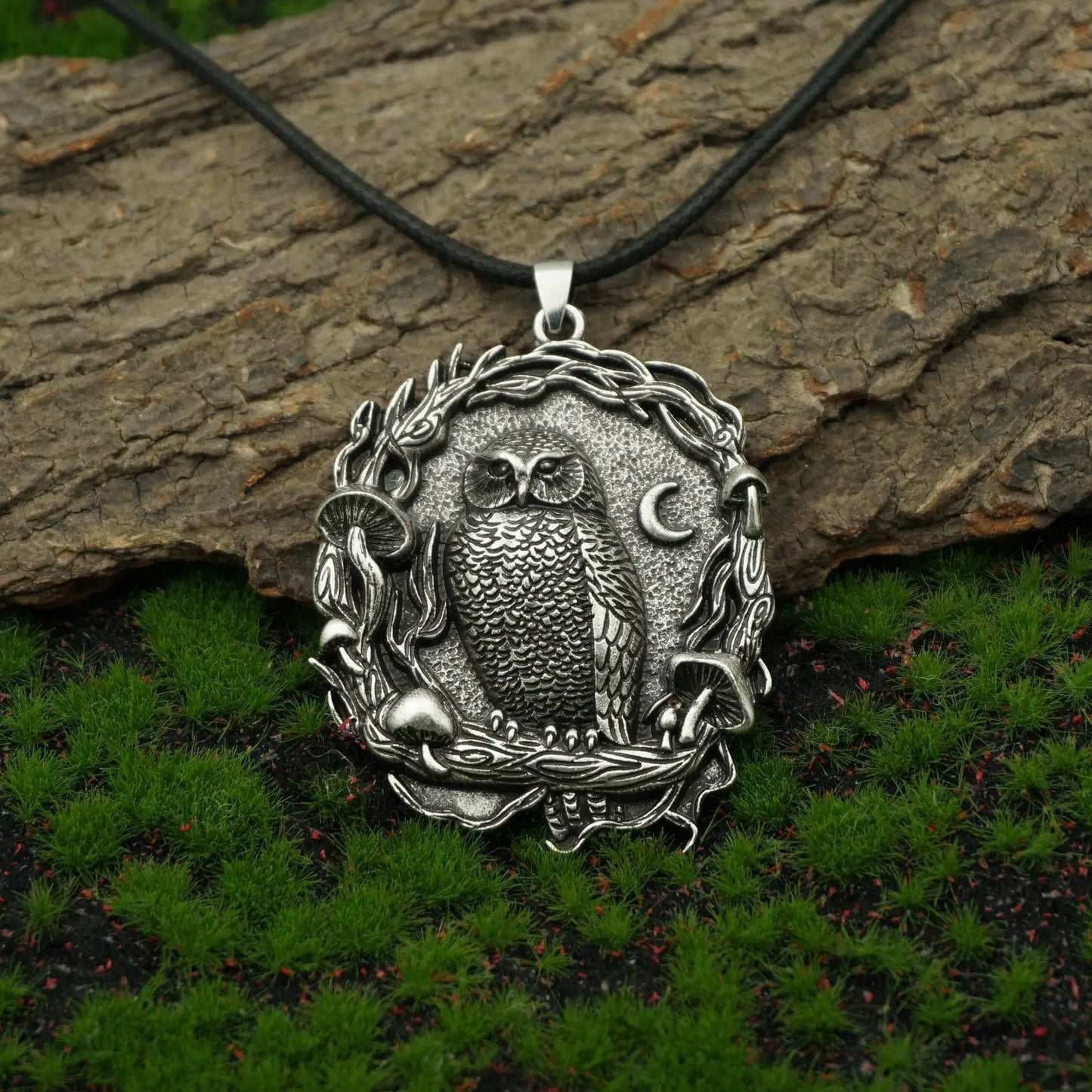Collier Pendentif Champignon Lune Hibou Mystique